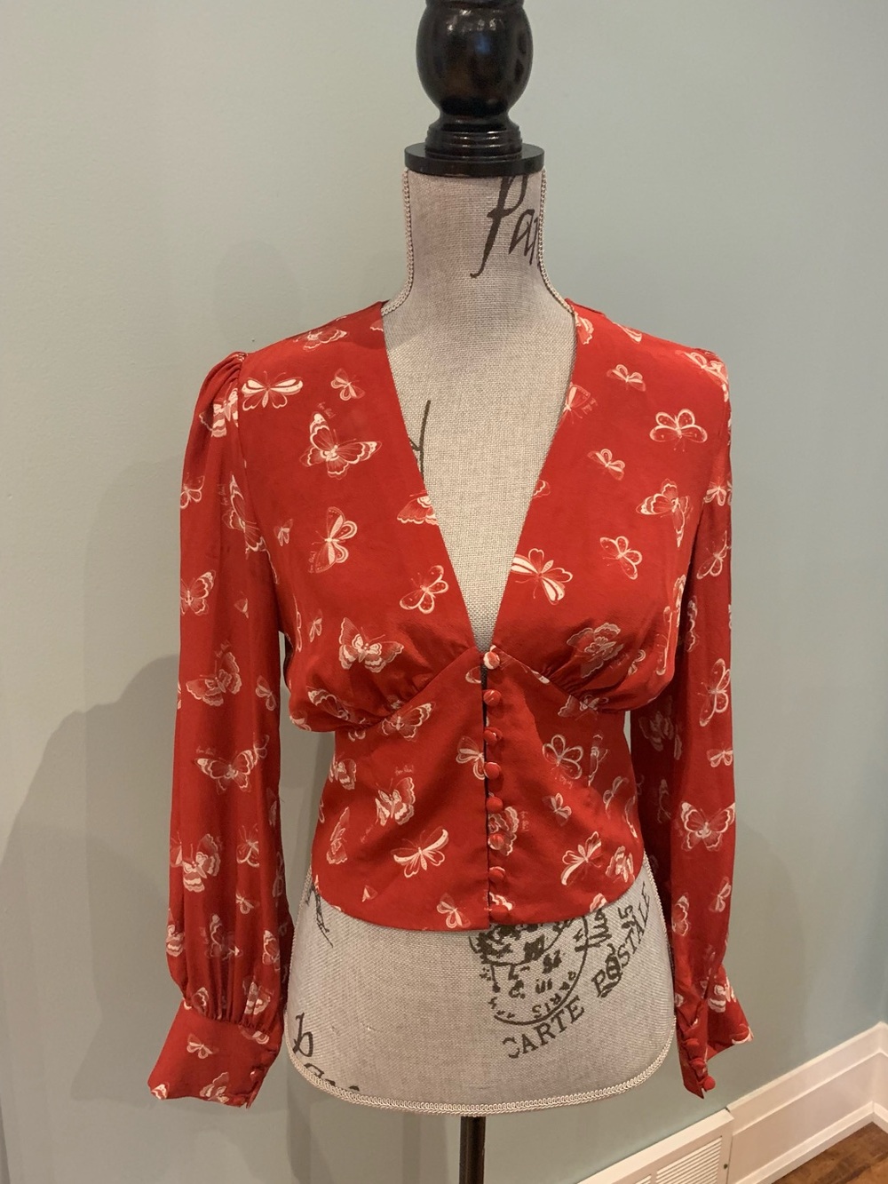 Realisation Par Rust Floral Button-Up V-Neck Blouse